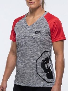 NWOT UFC Women’s V-Neck Raglan Tee Heather Gray Red Sleeves Size Large
